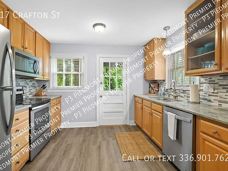 317 Crafton St — Photo 8