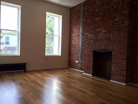 Rented by Qwest Property Group | media 25