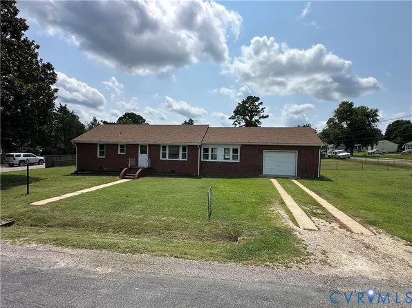 5002 Glendale Ave, North Dinwiddie, VA 23803