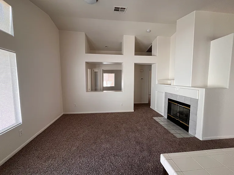 1501 Waterton Dr — Photo 6