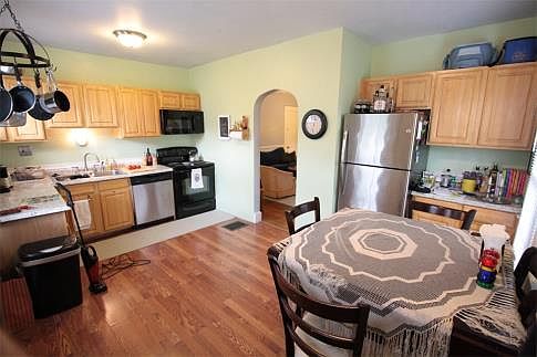 Kitchen - 45 Pacemont