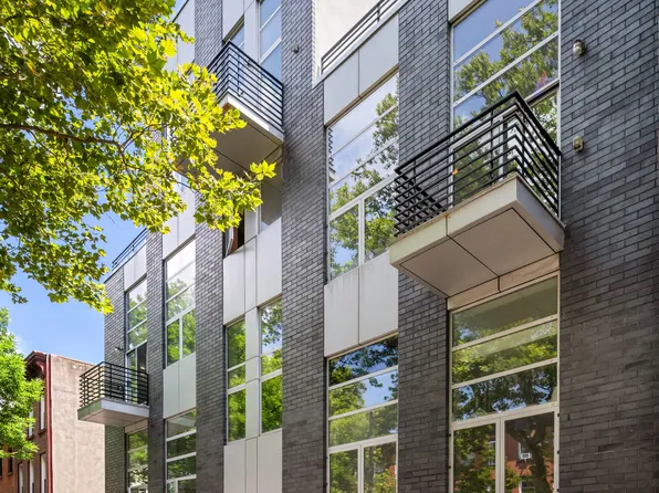 93 Waverly Avenue image 12 of 12