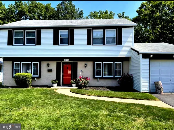 81 Holbrook Ln, Willingboro, NJ 08046