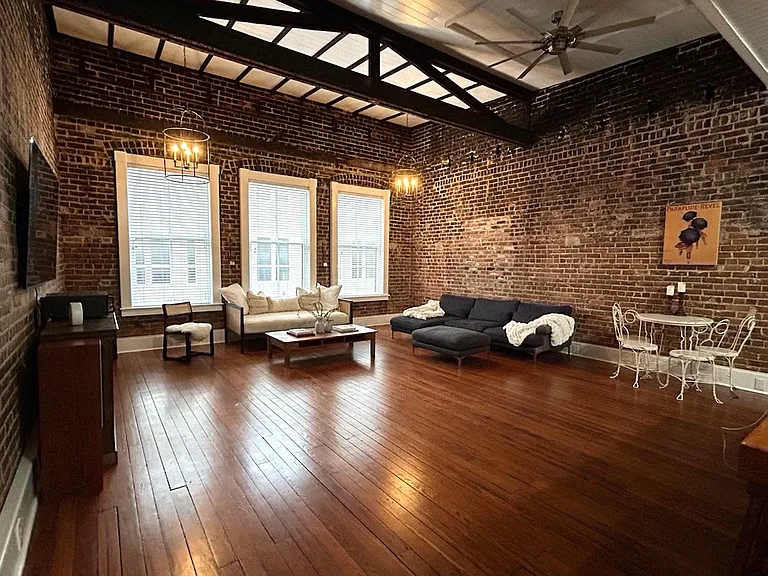 20 W Oglethorpe Ave #C — Photo 6