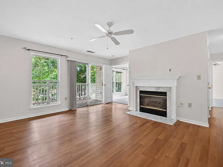 3109 River Bend Ct #D201 — Photo 1
