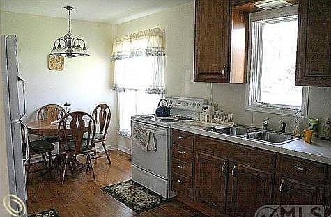 Plum Creek Kitchen.JPG