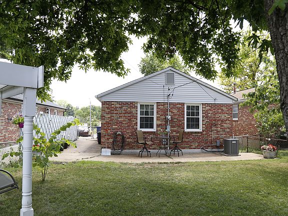 3rd image of 3941 Germania St