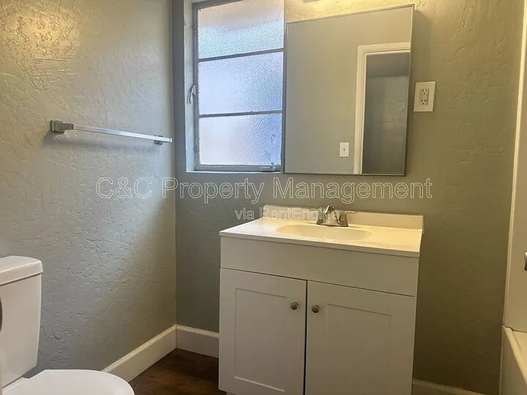 2132 N 1st St — Photo 6