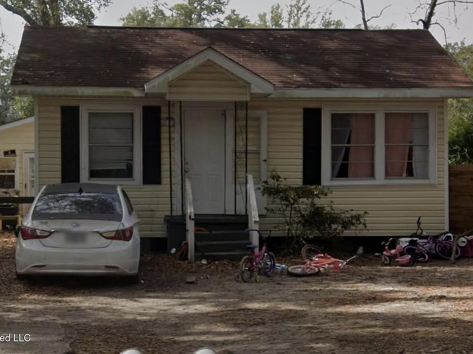 1st image of 3807 Floralwalk Dr