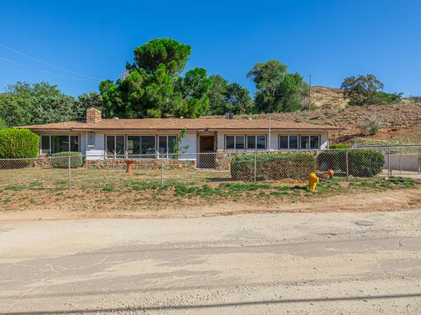 8755 Calva St, Leona Valley, CA 93551