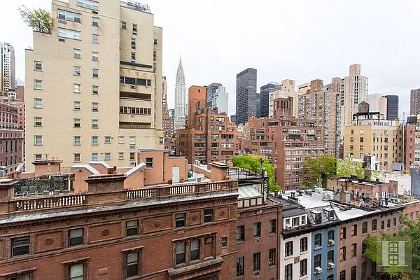 Rented by Halstead Real Estate | media 15