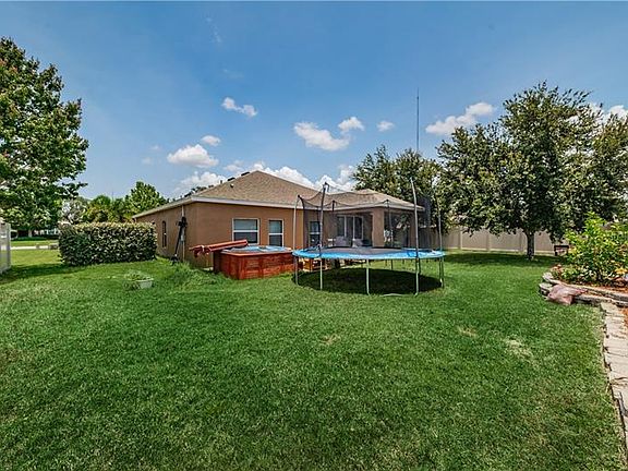 4th image of 1510 Blue Marlin Blvd