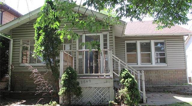 1st image of 2849 Iowa St