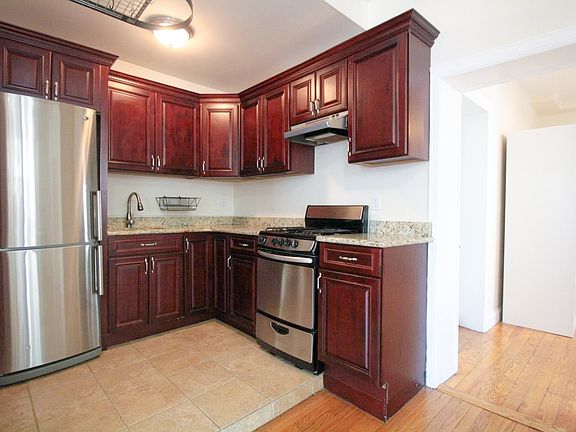 3rd image of 345 Humboldt St #1