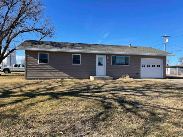 1001 M St, Cozad, NE 69130