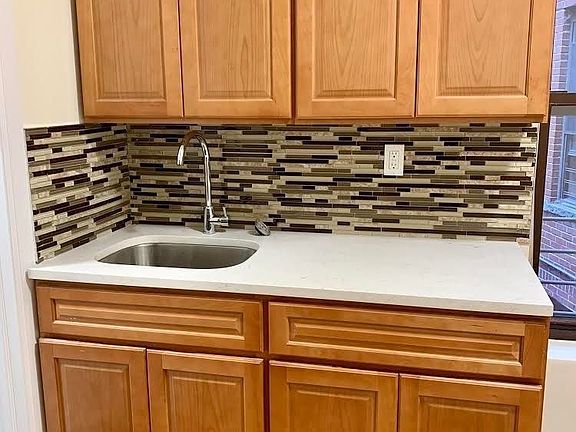 2nd image of 231 E 115th St #2B