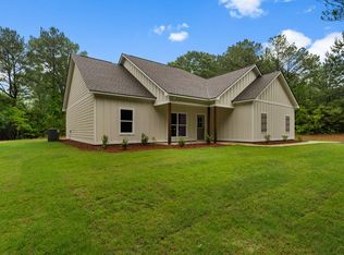 4377 Fortune Hole Rd S, Hamilton, GA 31811