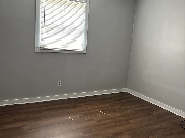 111 Holston Ave #2 — Photo 4