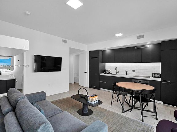 4th image of 227 NE 2nd St #2106