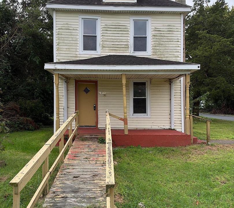 1st image of 1301 Chestnut St