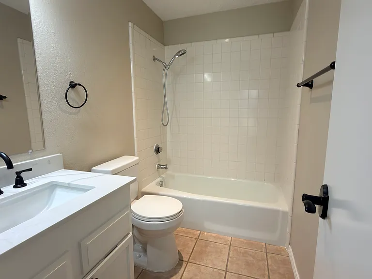 5102 80th St #126 — Photo 20