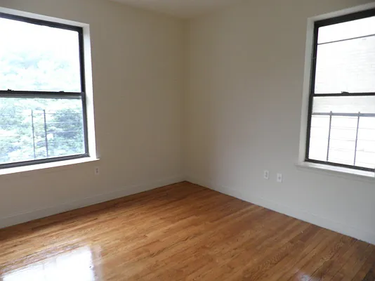 Rented by Bohemia Realty Group | media 12