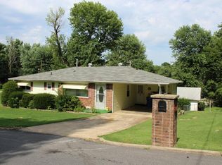 601 N Liberty St, Harrison, AR 72601