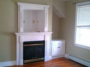 63 Earle St, Fall River, MA 02723