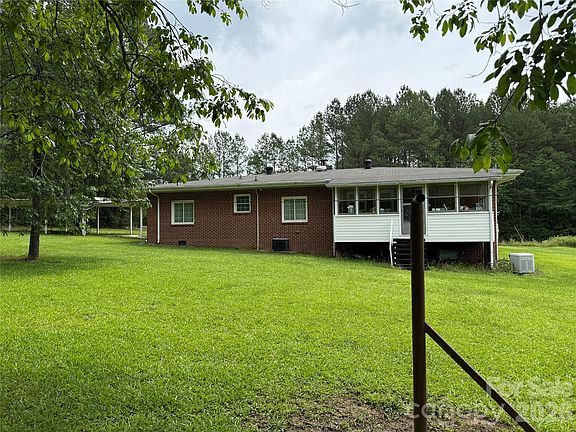 5th image of 2350 Grubb Ferry Rd