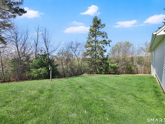 4th image of 5 Beaudry Lane