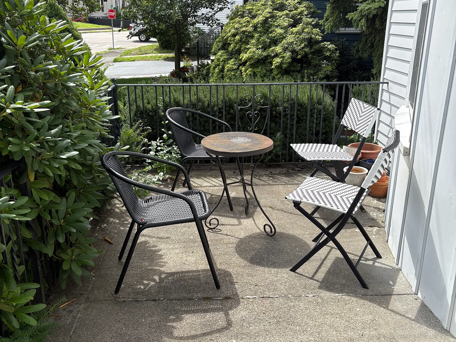 59 College Ave — Photo 2
