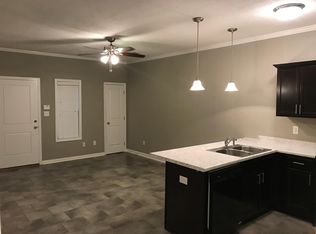 41 Holiday Dr UNIT 42, Jackson, TN 38305