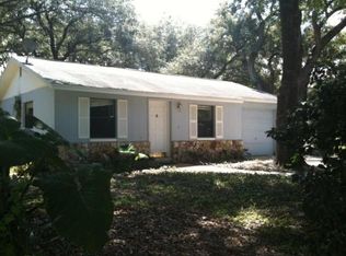 2500 Greenleaf Dr, Orlando, FL 32810