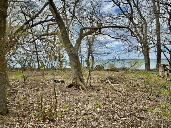 28 Easy Ln, Frontenac Islands, ON K0H 2Y0