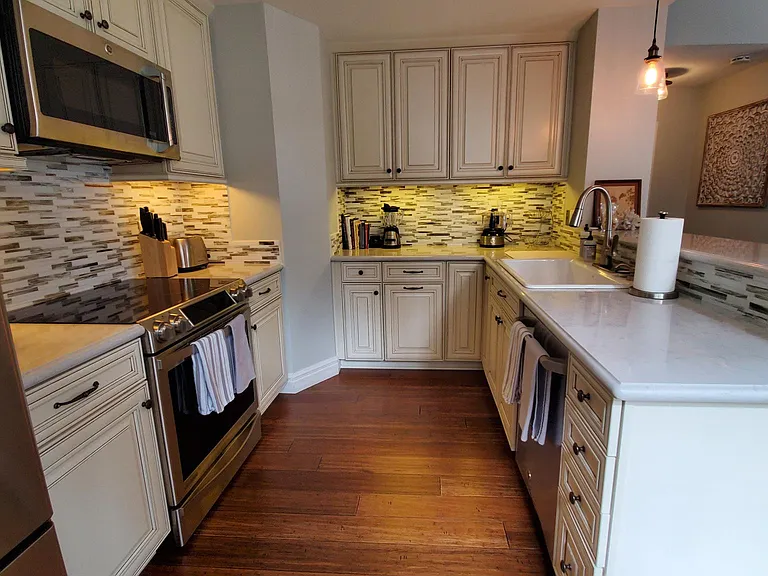 1150 J St #217 — Photo 7