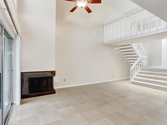 4th image of 16122 Seahorse Dr