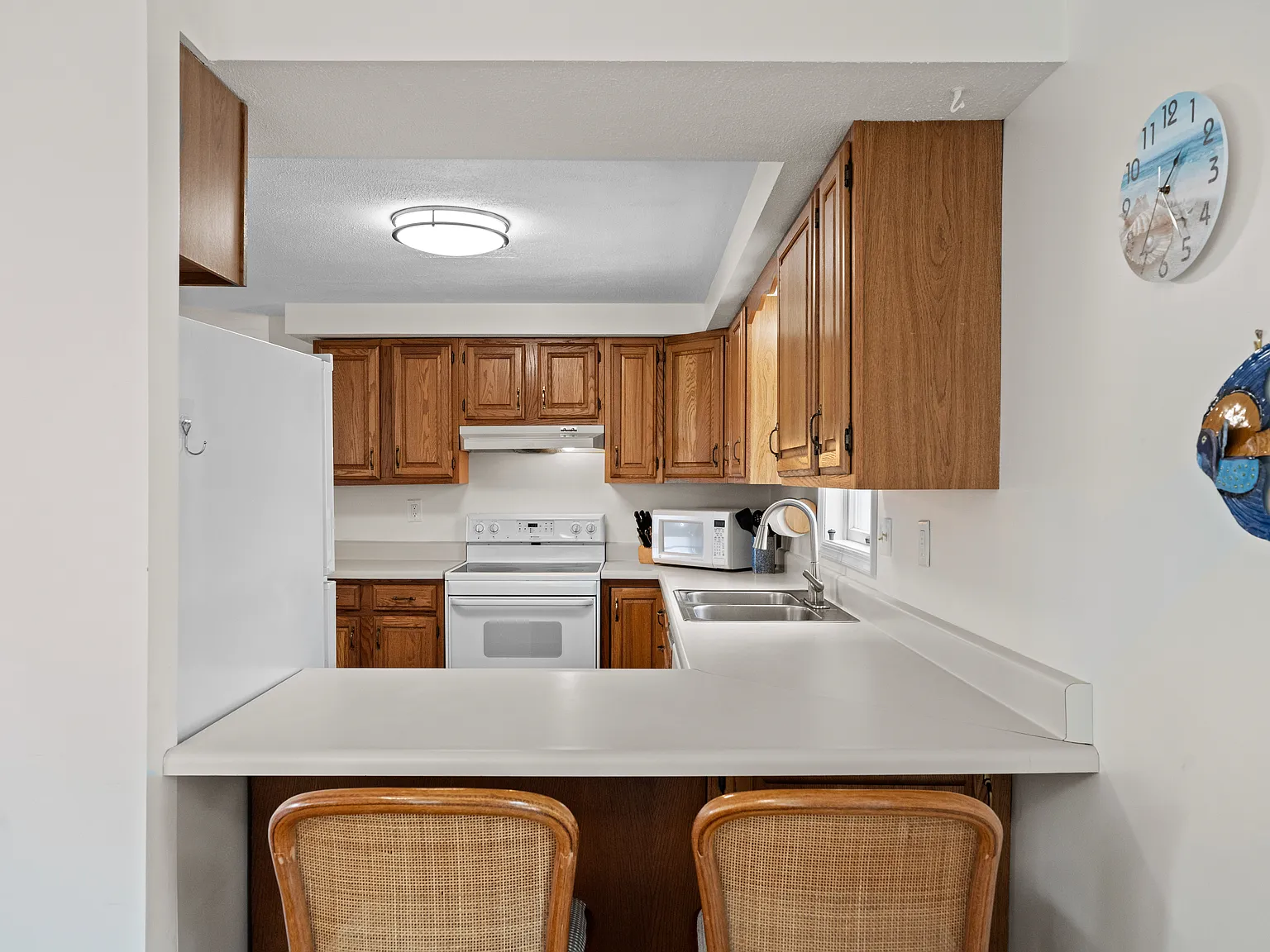4 bed, 1872 sqft, $2,500 — Photo 3