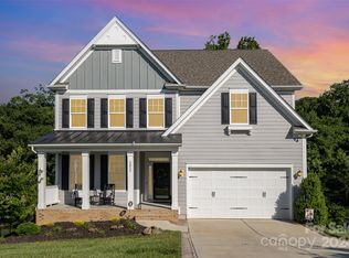 3052 Woodlands Creek Dr, Monroe, NC 28110