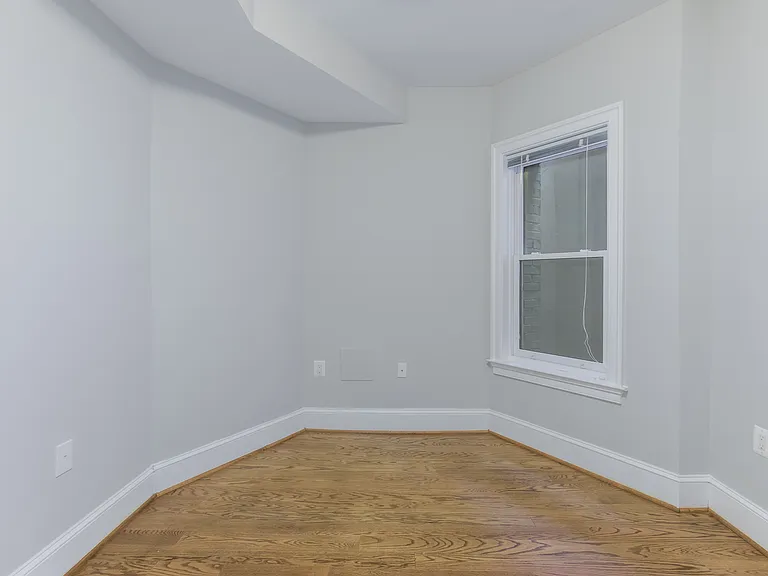 1022 Independence Ave SE — Photo 24