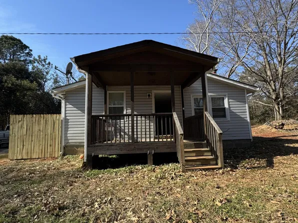 10518 Robinson Ave, Raleigh, NC 27603