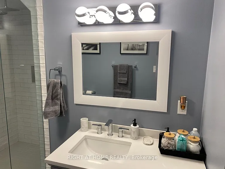 109 Livia Herman Way #LOWER — Photo 9