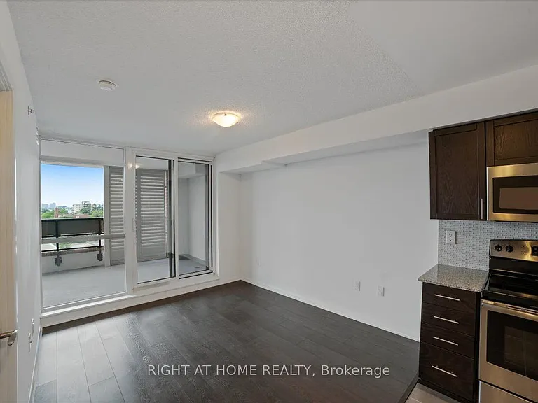 830 Lawrence Ave W #537 — Photo 14