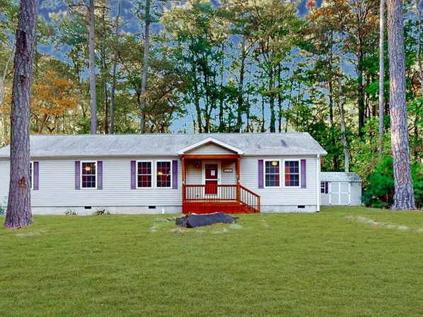 2146 Buccaneer Blvd, Greenbackville, VA 23356