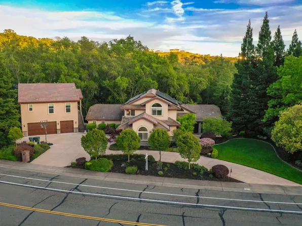 3901 Rawhide Rd, Rocklin, CA 95677