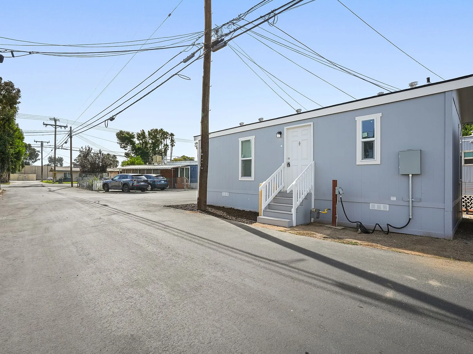 2 bed, 393 sqft, $1,595 — Photo 4