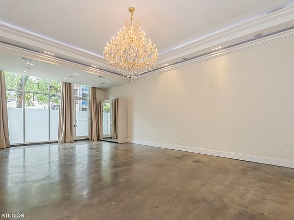 5th image of 839 N California Ave #1