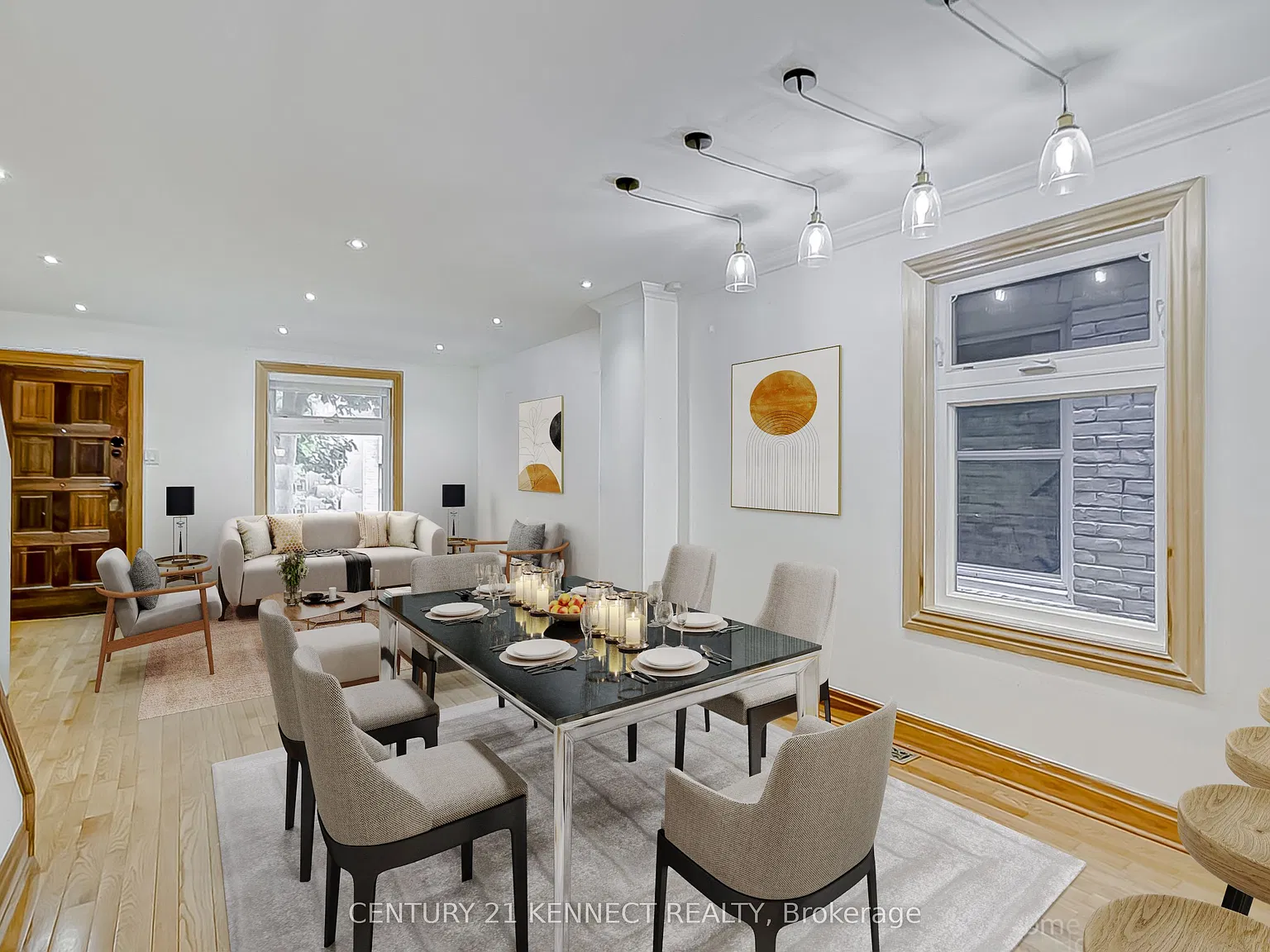 3 bed, $4,100 — Photo 1