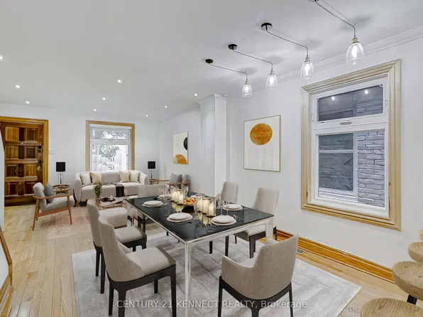 48 Stephenson Ave, Toronto, ON M4C 1G1