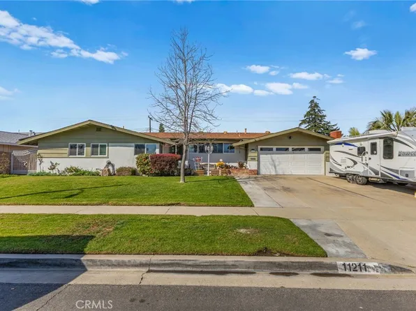 11211 Palmwood Dr, Garden Grove, CA 92840