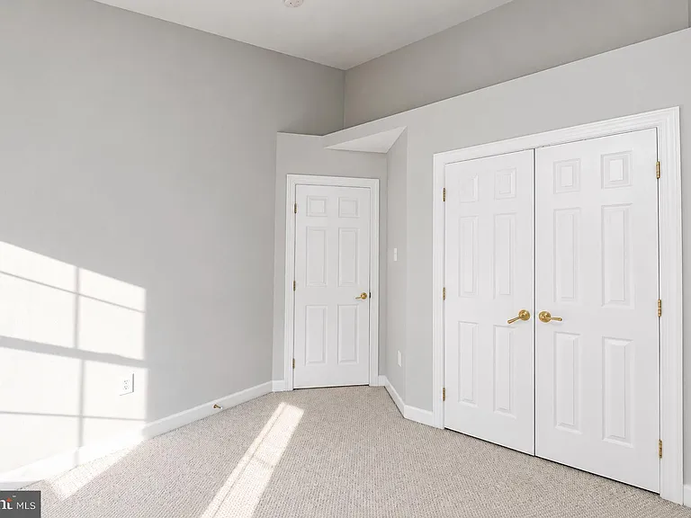 8 Calabash Ct — Photo 30